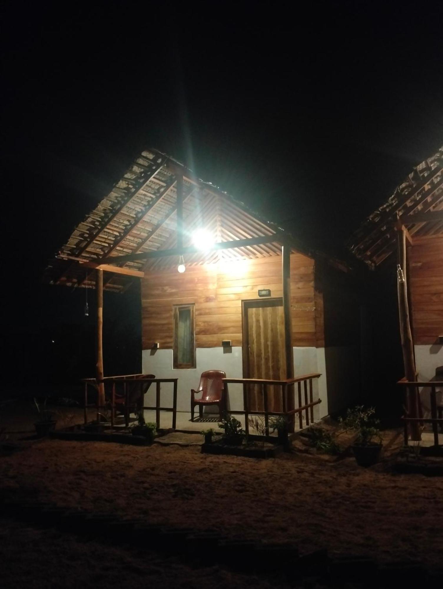 Arugam Bay Beach Morea ภายนอก รูปภาพ