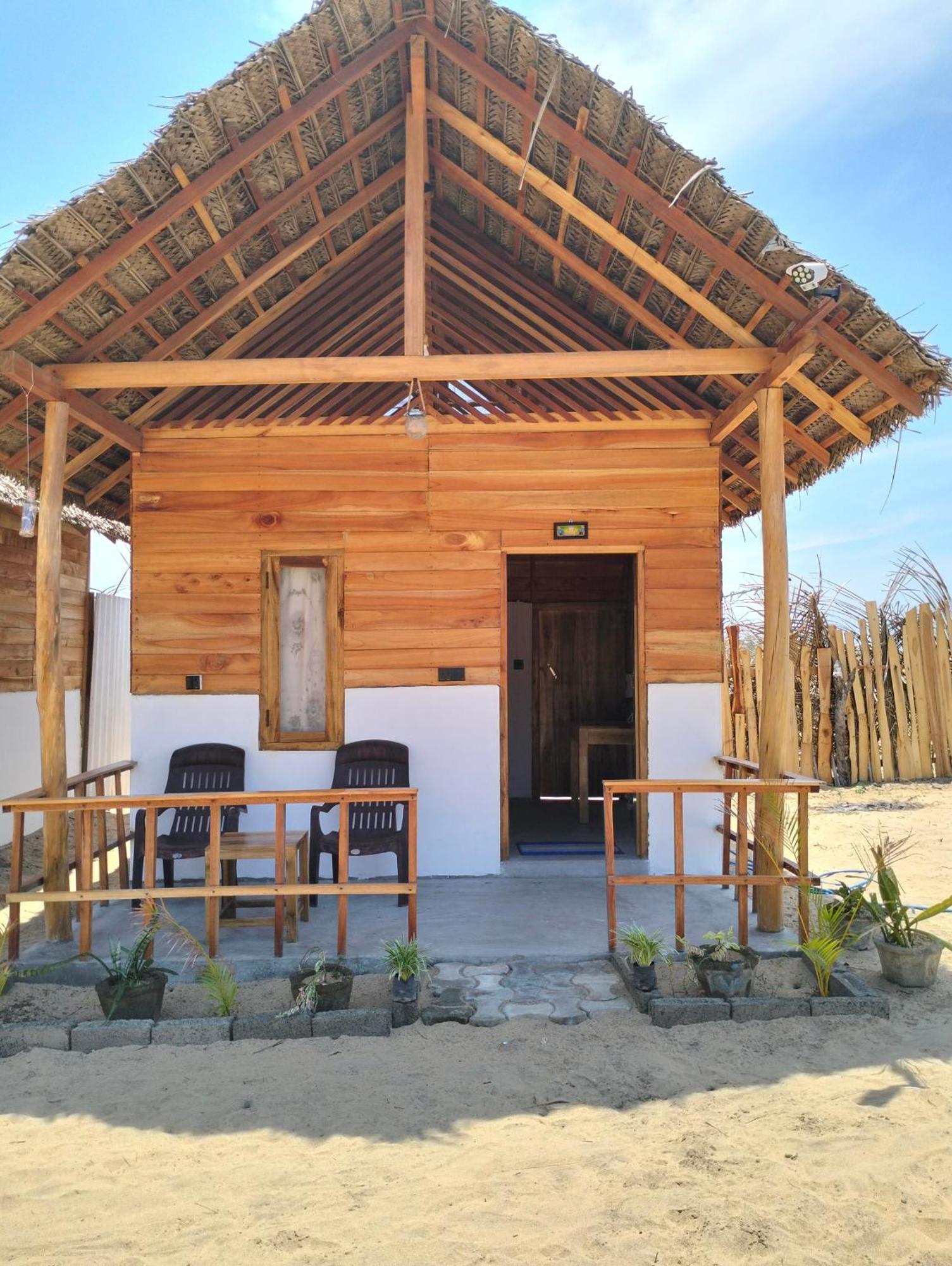 Arugam Bay Beach Morea ภายนอก รูปภาพ